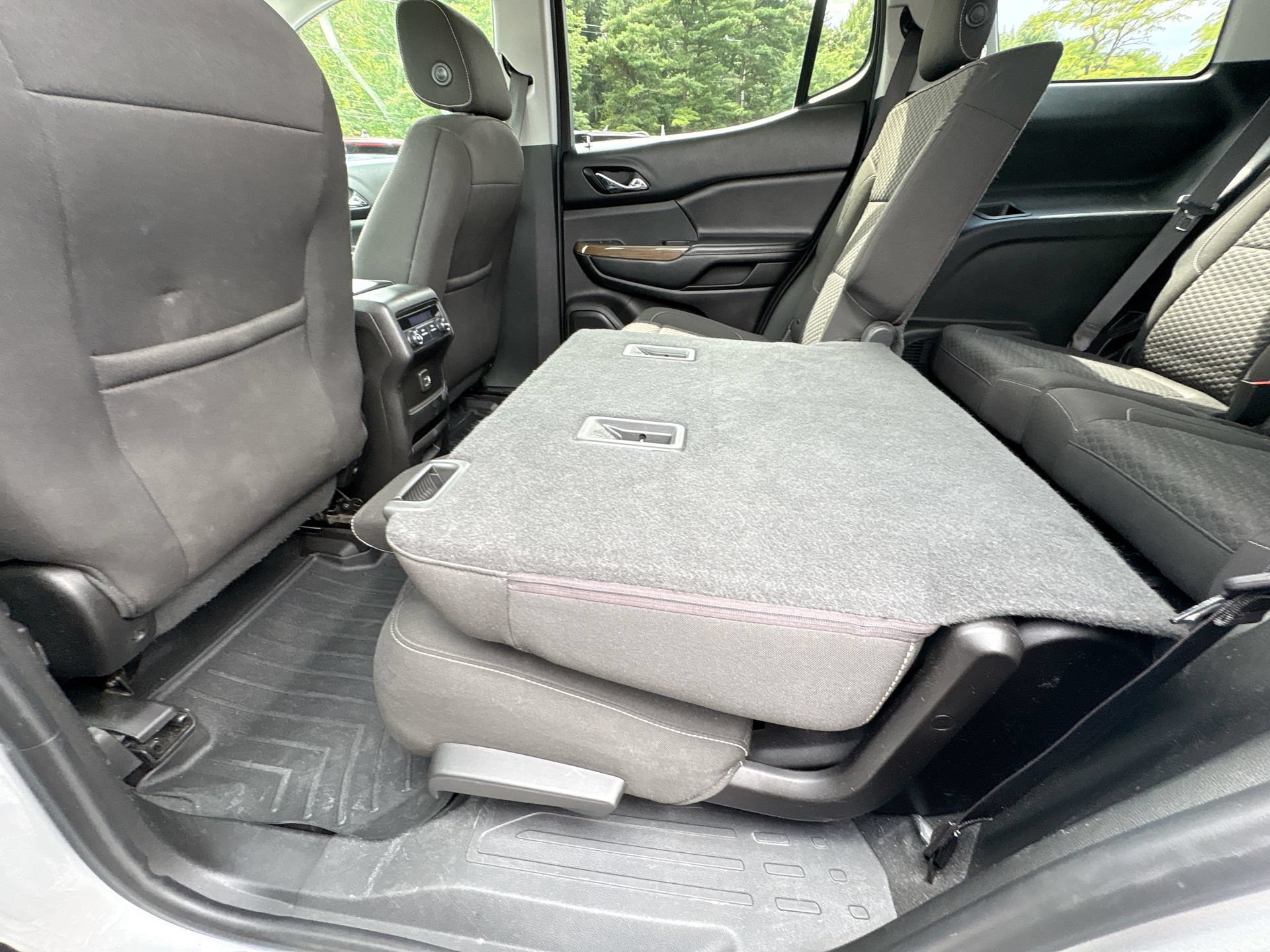 2018 GMC Acadia SLE-2 - Photo 16