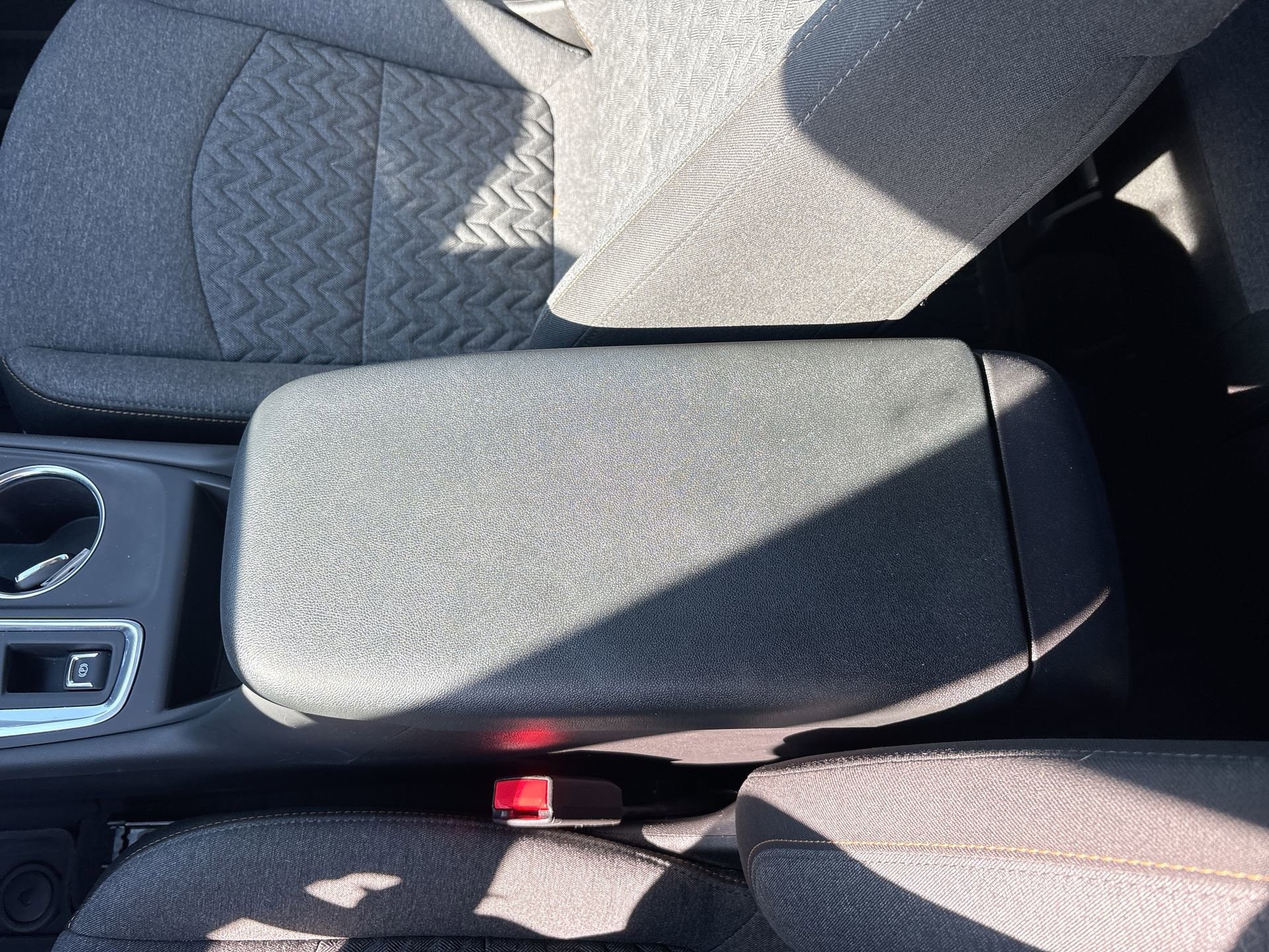 2024 Chevrolet Equinox LT - Photo 21