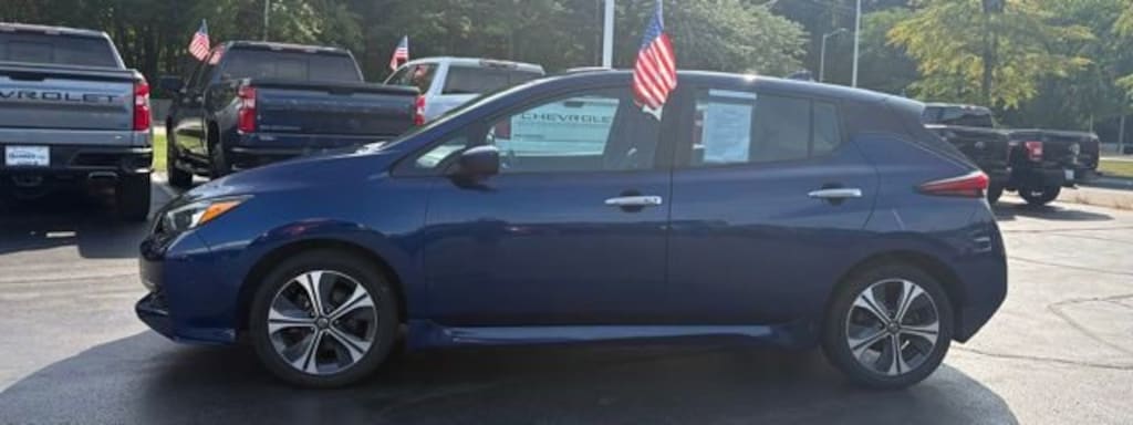 Used 2022 Nissan Leaf SV Plus 62 kWh Hatchback