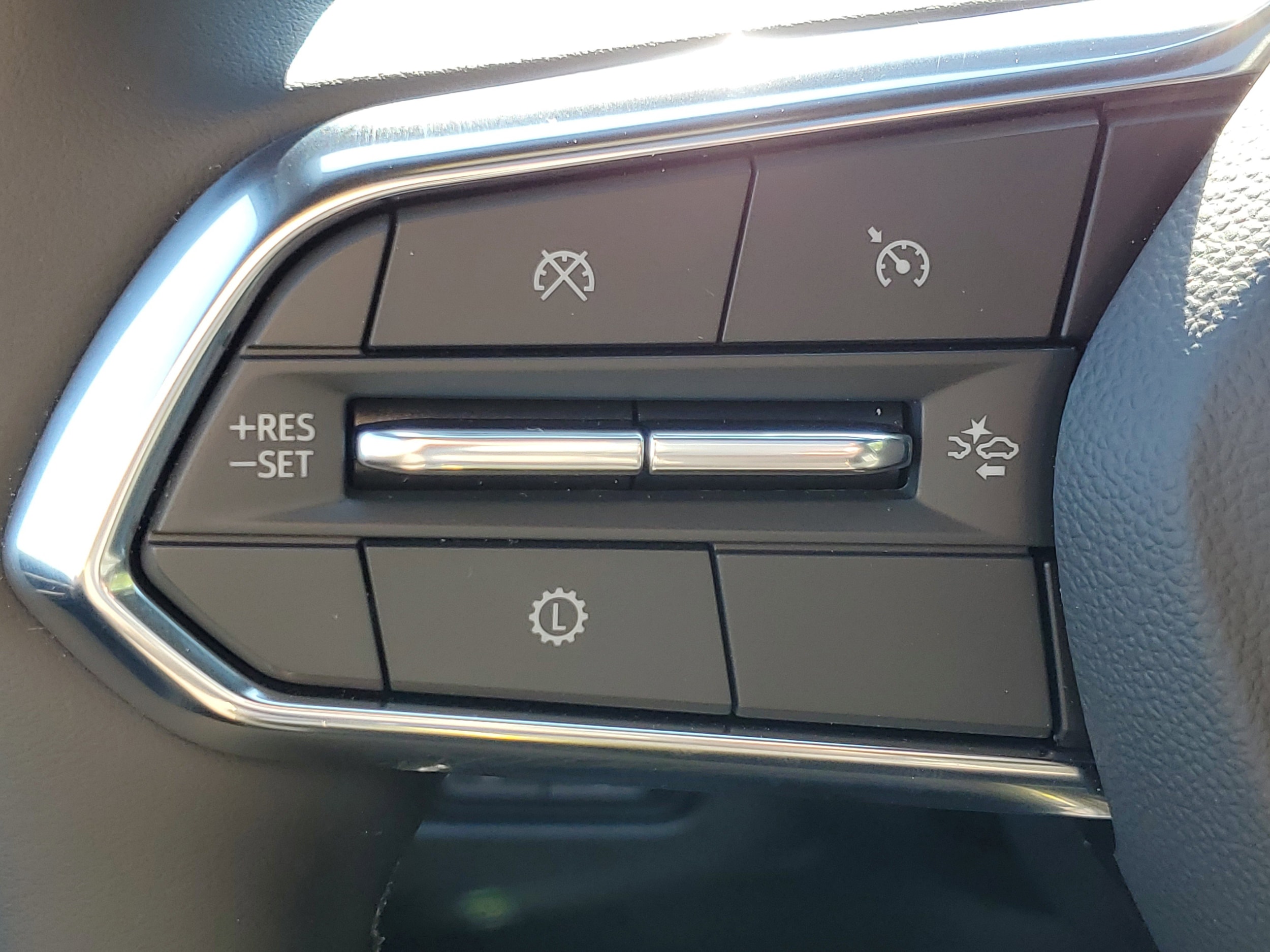2026 Chevrolet Suburban Premier - Photo 12
