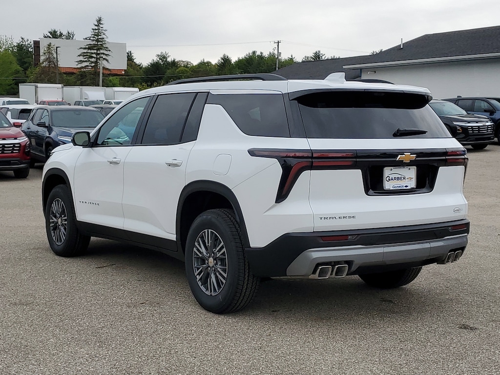 New 2026 Chevrolet Traverse LT SUV