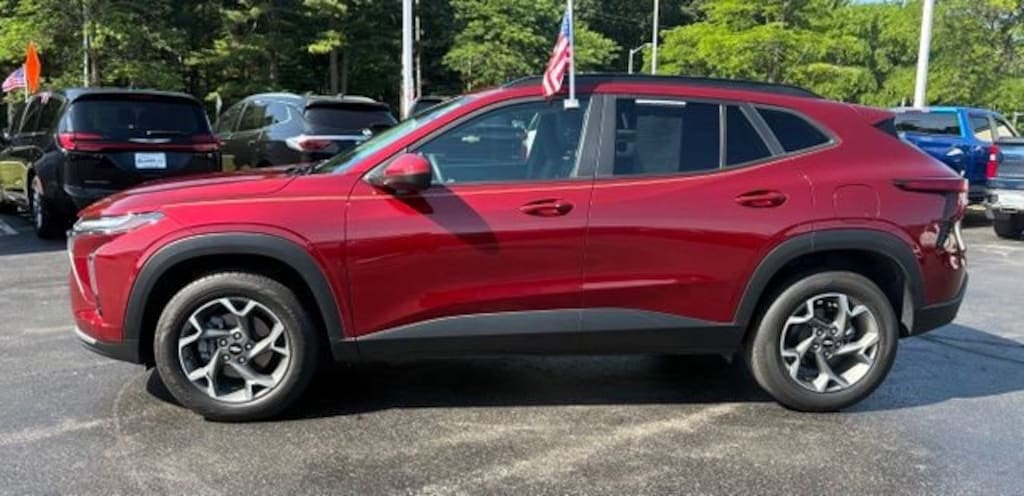 Used 2024 Chevrolet Trax LT SUV