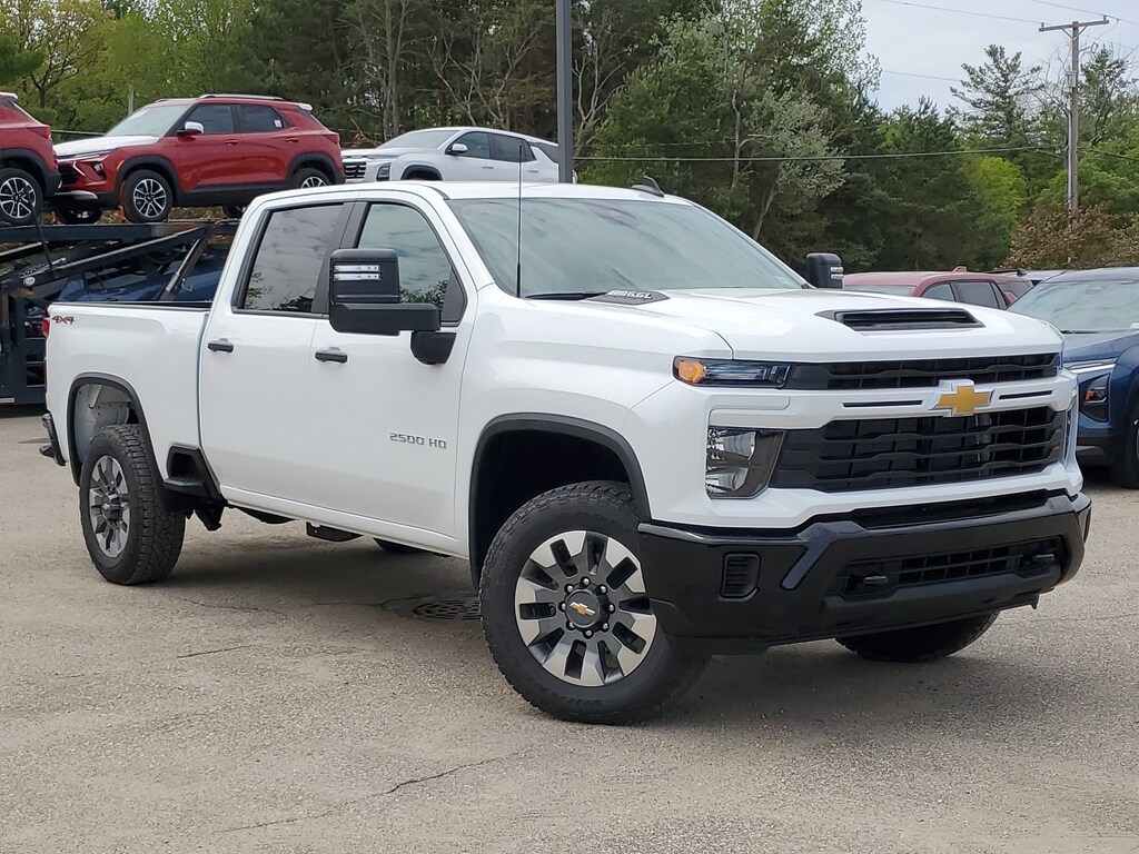 New 2026 Chevrolet Silverado 2500 HD Custom Truck