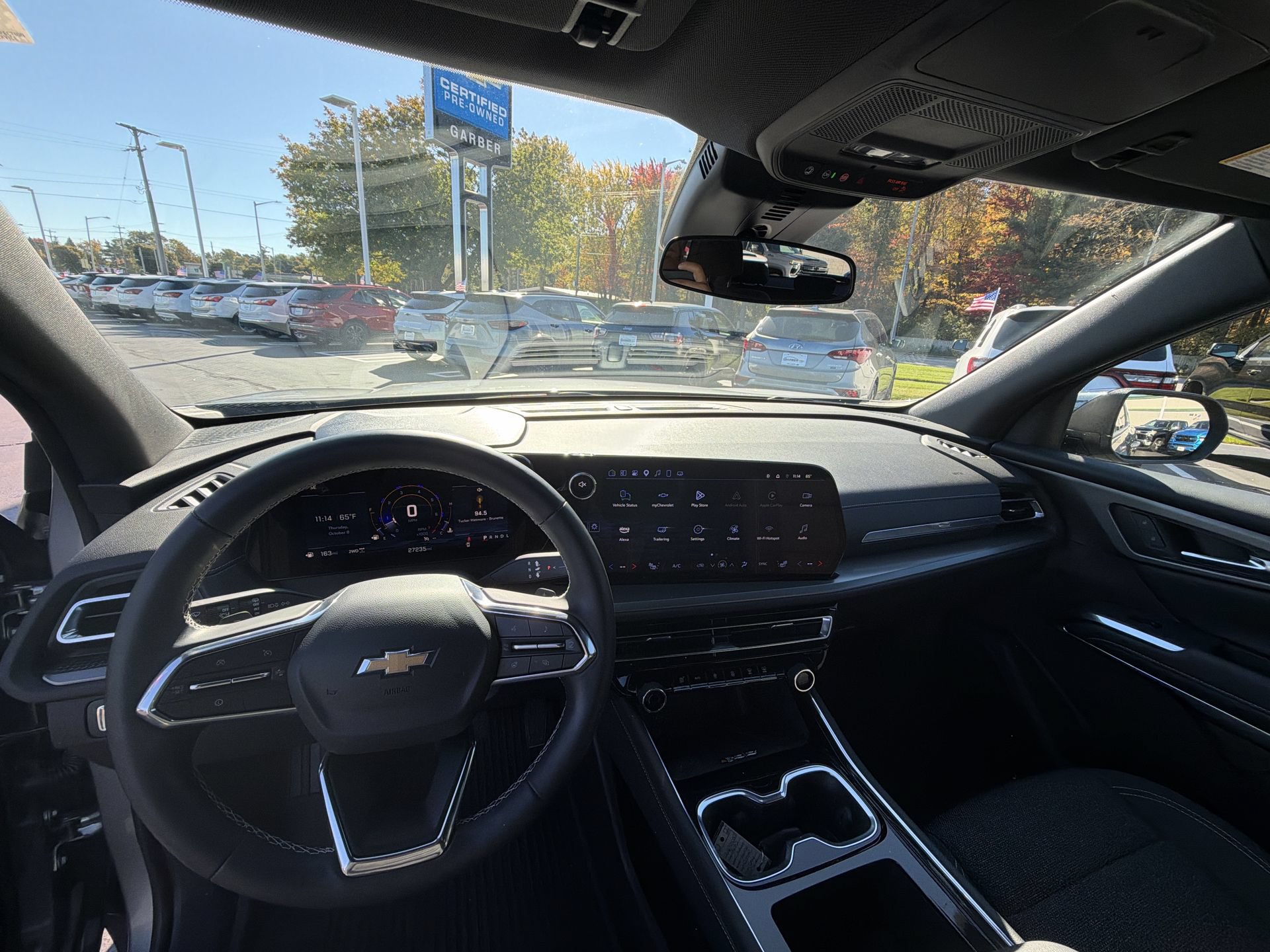 2025 Chevrolet Traverse LT - Photo 18