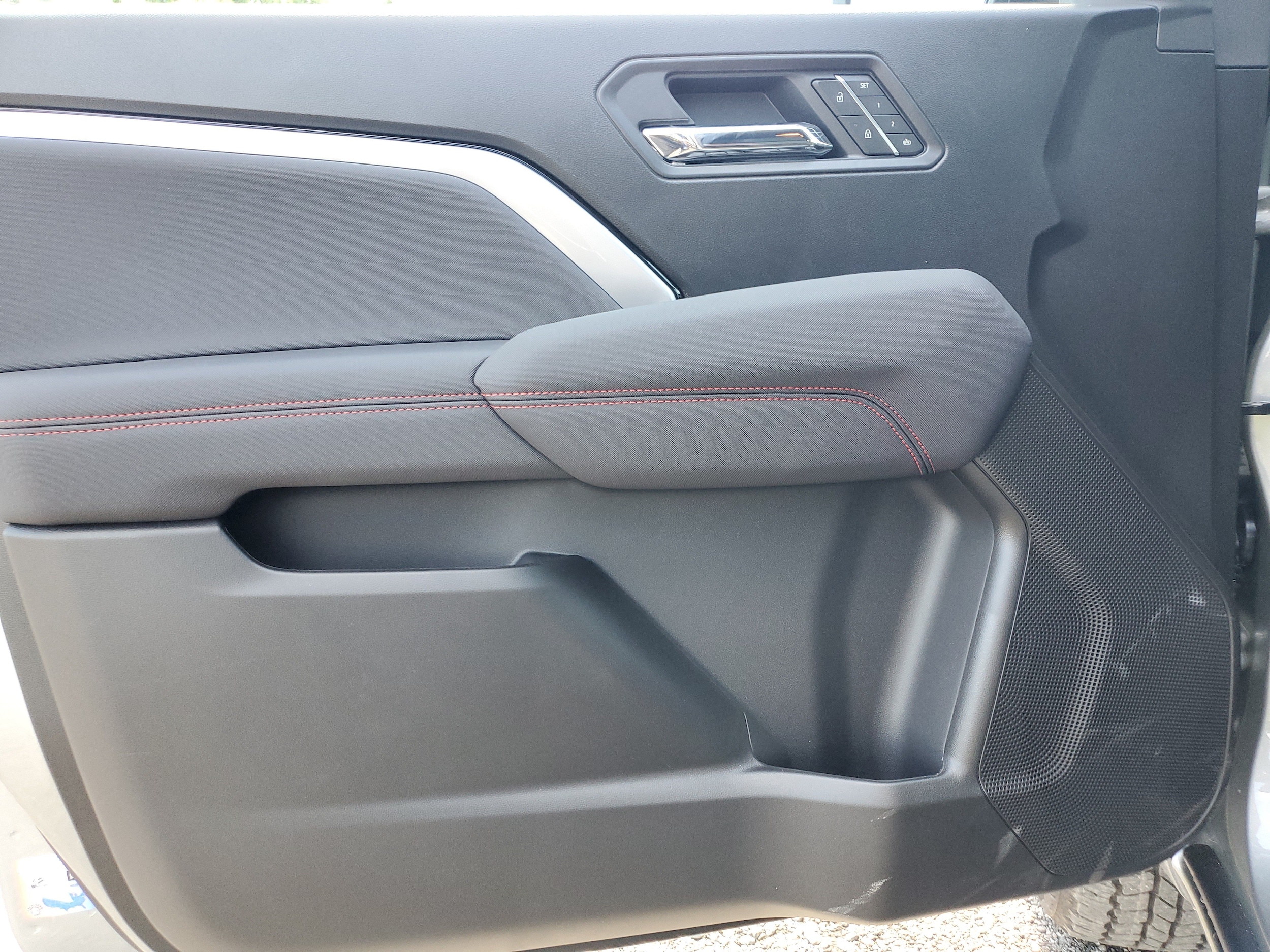 2026 Chevrolet Colorado Z71 - Photo 21