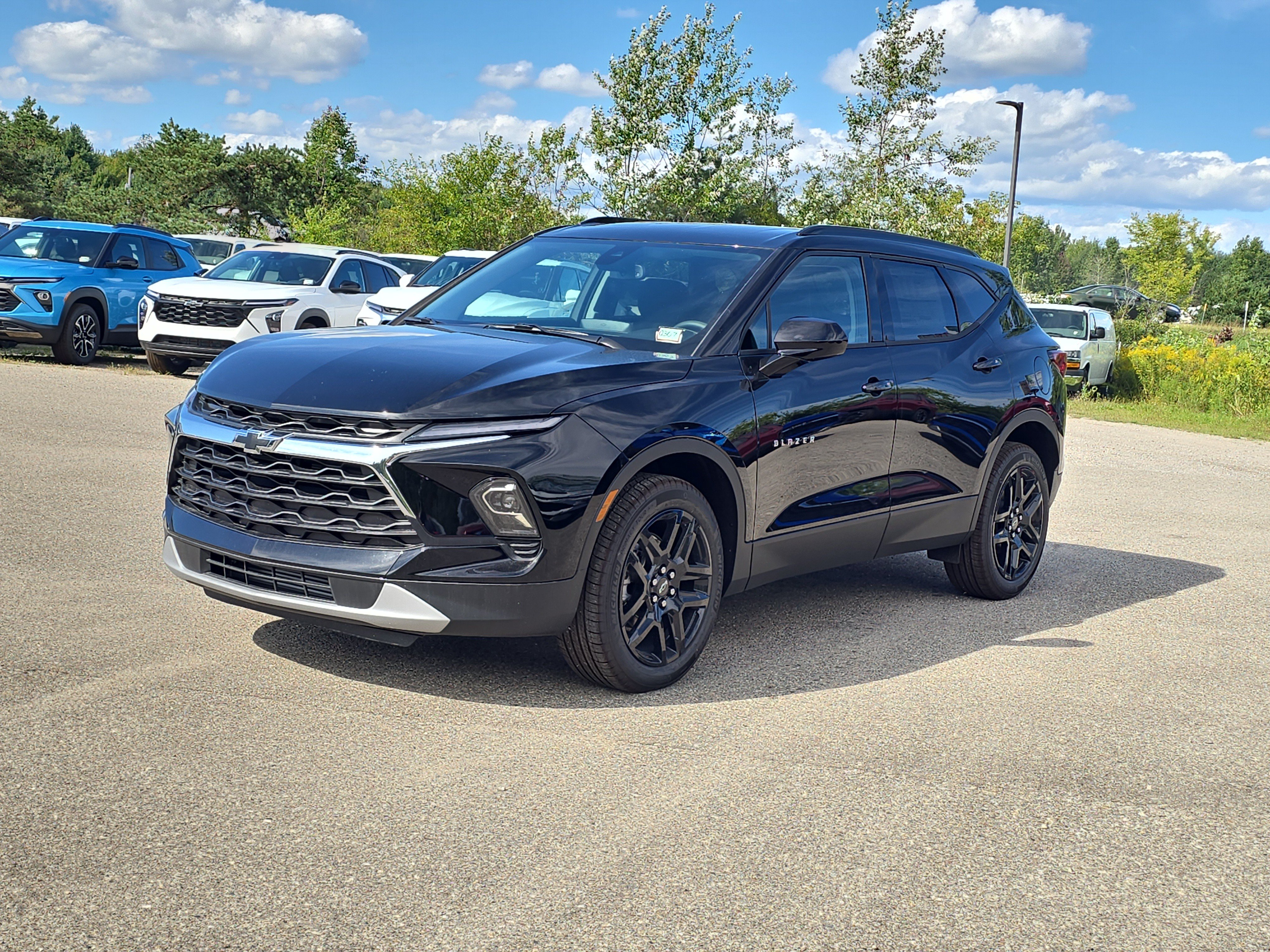 2026 Chevrolet Blazer 2LT - Photo 2