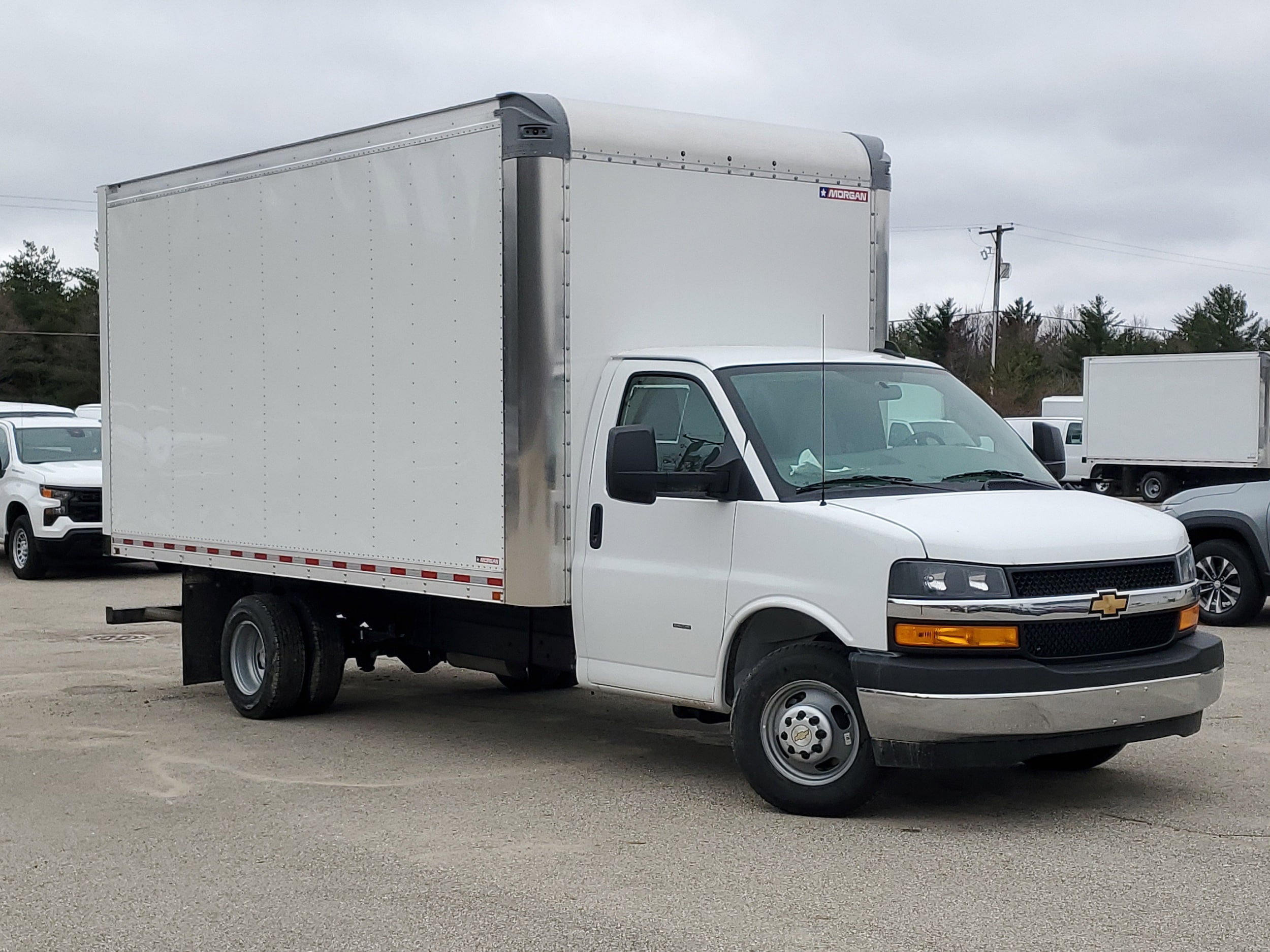 2026 Chevrolet Express 3500 177" WB's photo