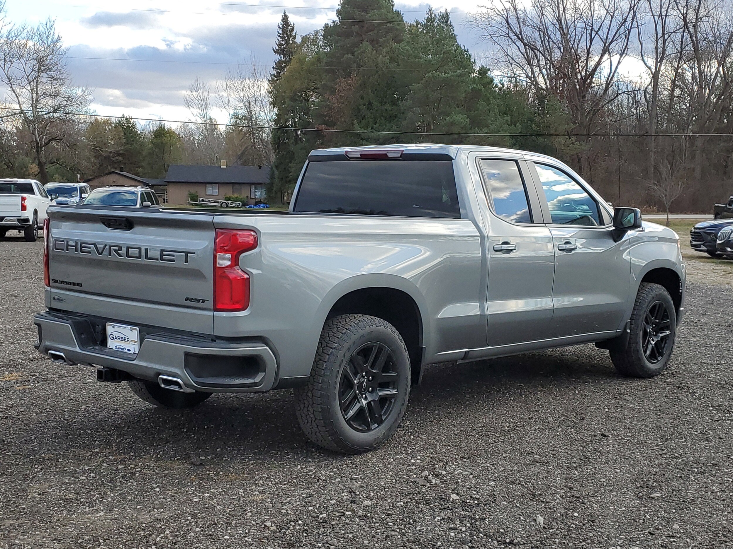 2026 Chevrolet Silverado 1500 RST photo 4