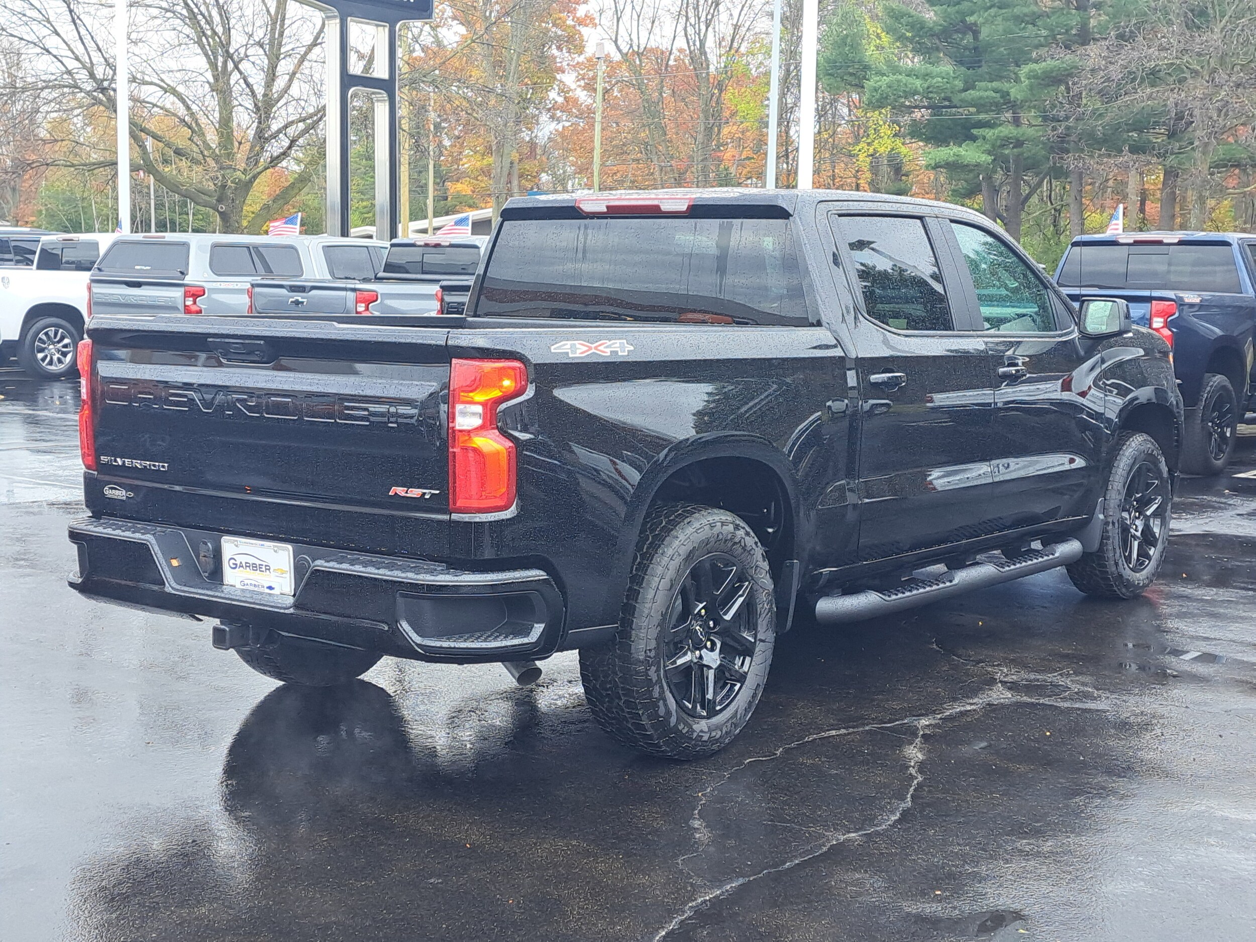 2026 Chevrolet Silverado 1500 RST photo 3