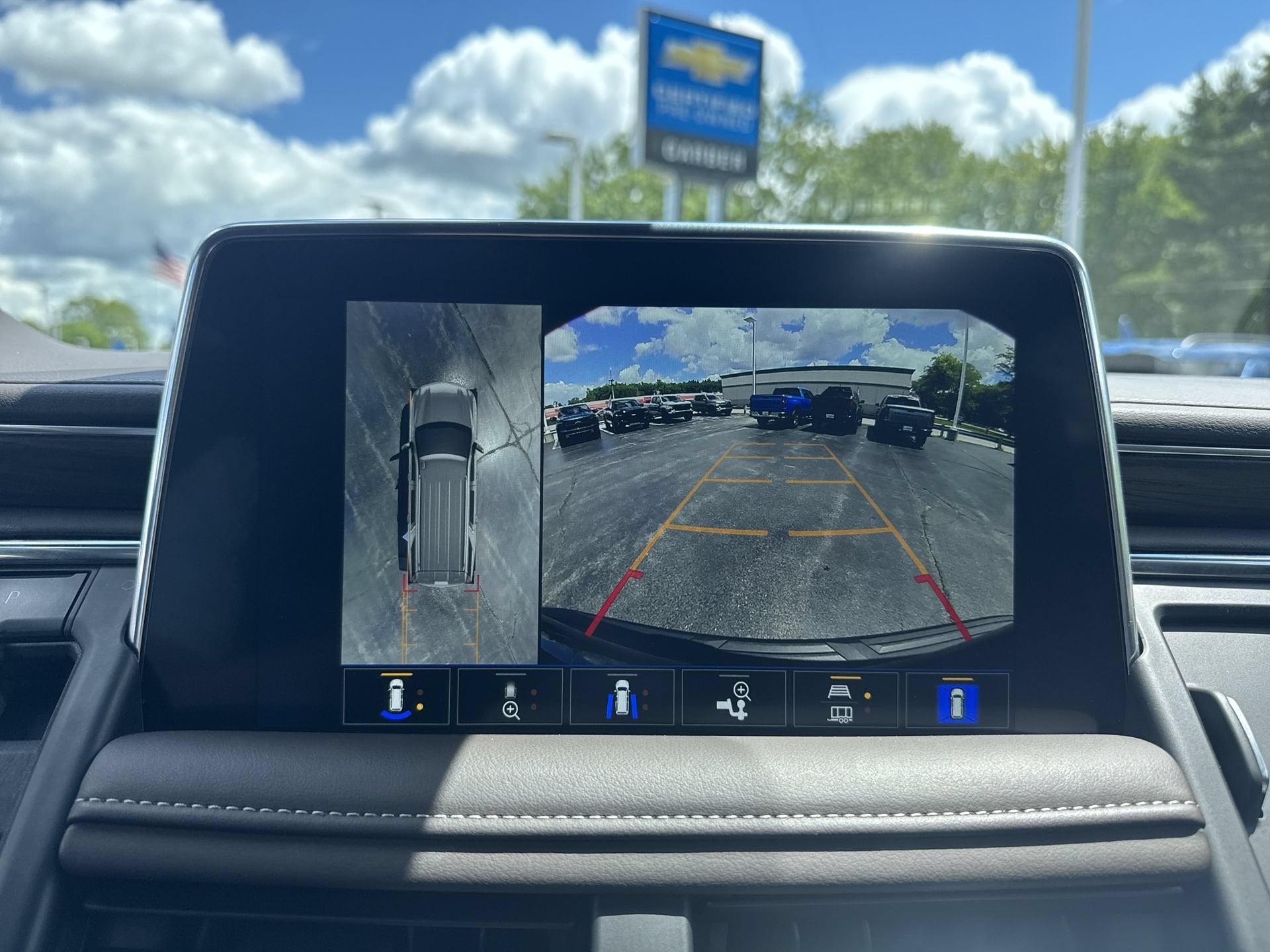 2024 Chevrolet Tahoe Z71 - Photo 22