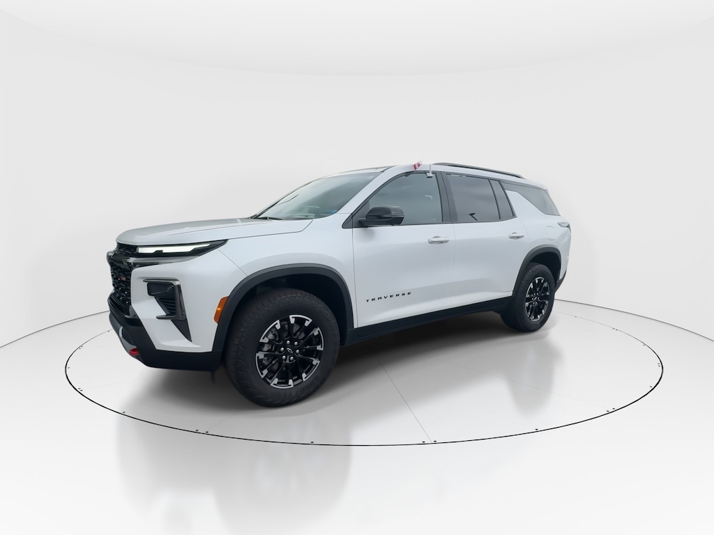 Used 2025 Chevrolet Traverse Z71 SUV