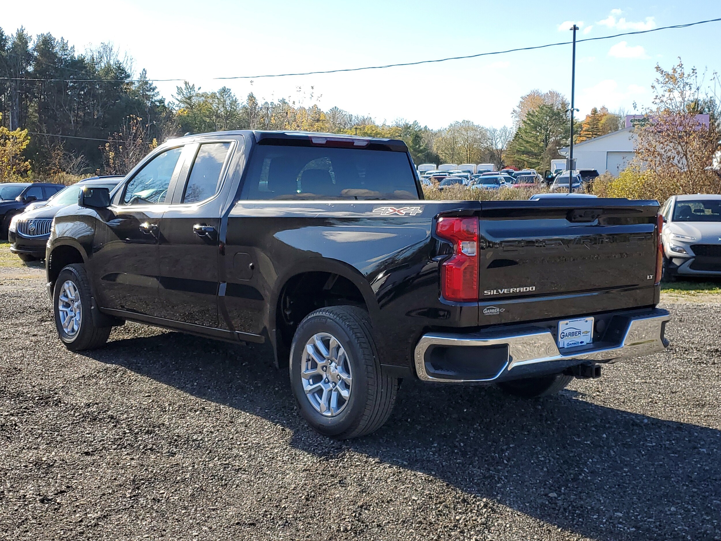 2026 Chevrolet Silverado 1500 LT photo 3
