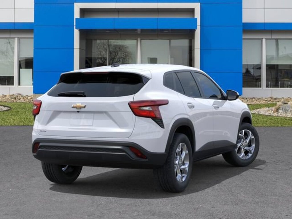 Used 2026 Chevrolet Trax LS SUV