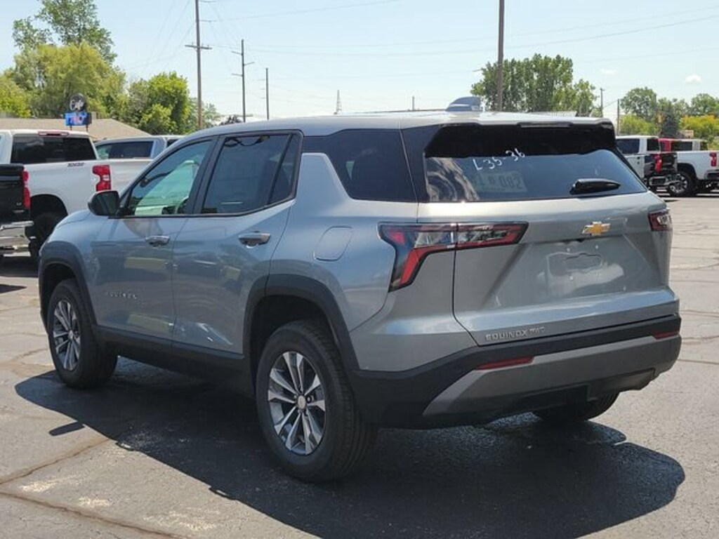 New 2027 Chevrolet Equinox LT SUV