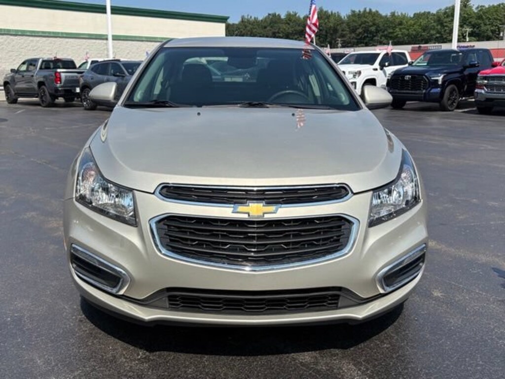 Used 2016 Chevrolet Cruze Limited LT Sedan