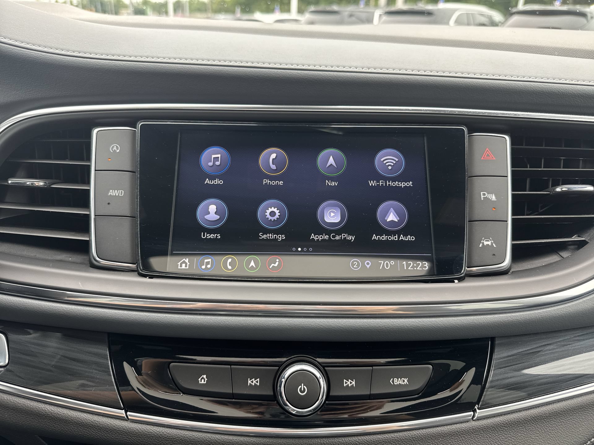 2024 Buick Enclave Premium - Photo 12