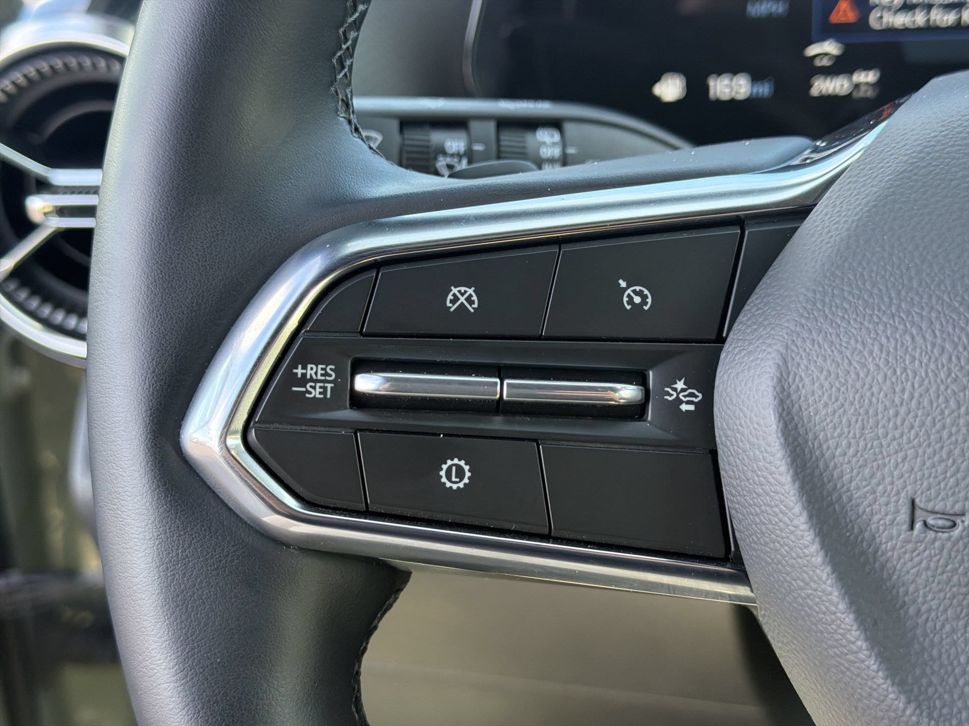 2026 Chevrolet Equinox LT - Photo 21