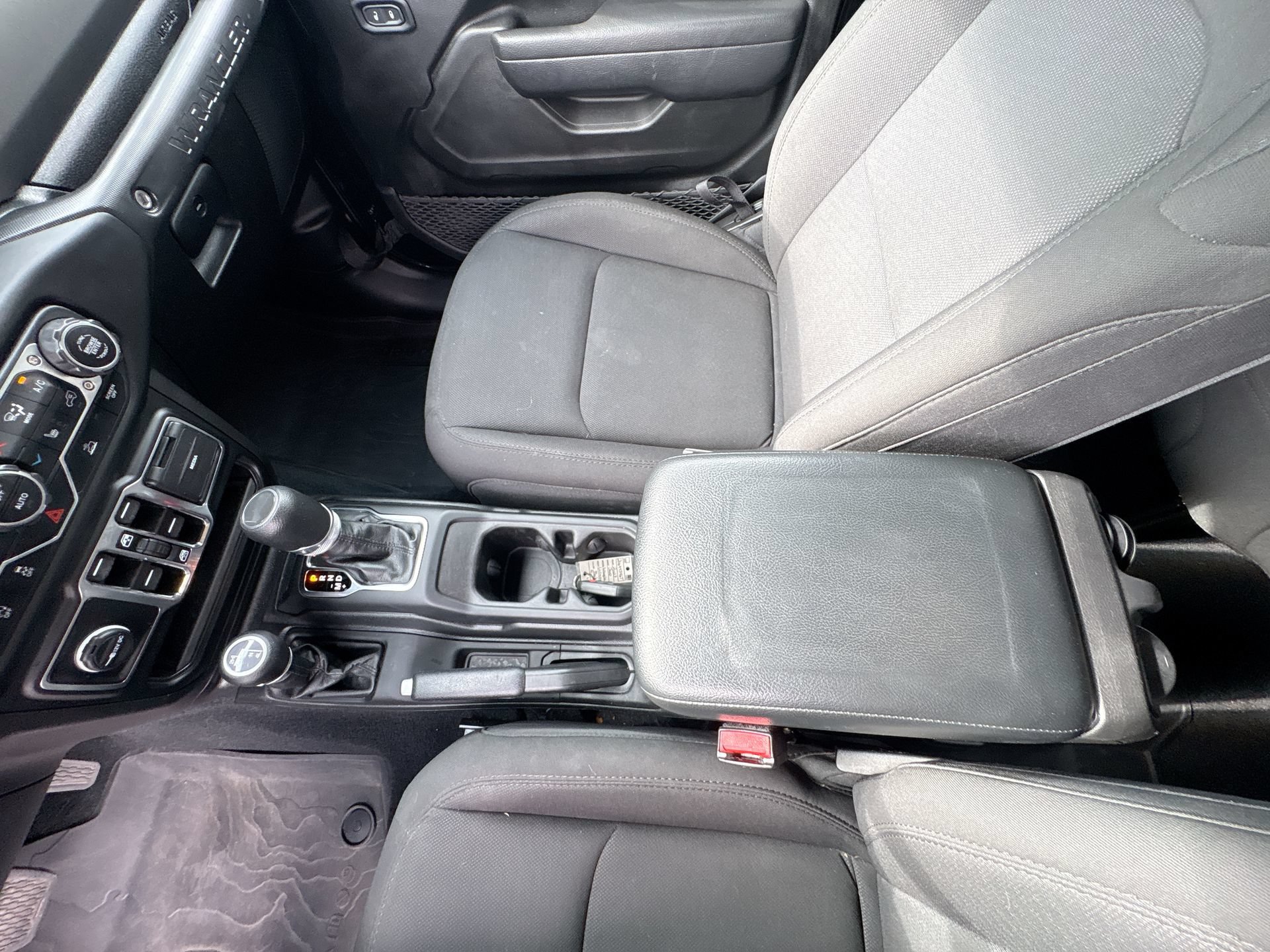 2023 Jeep Wrangler 4-Door Willys - Photo 17