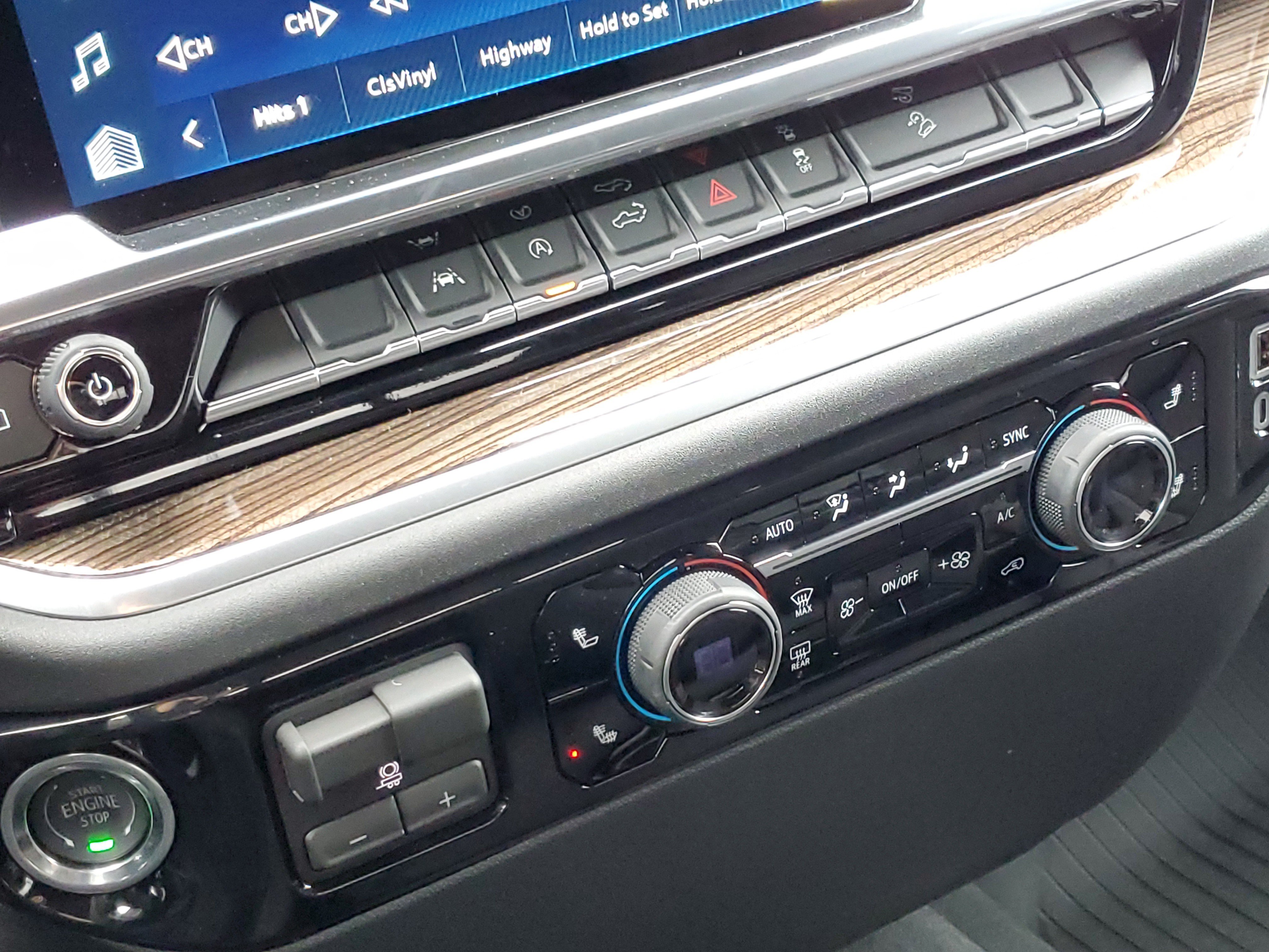 2026 Chevrolet Silverado 1500 LT - Photo 17