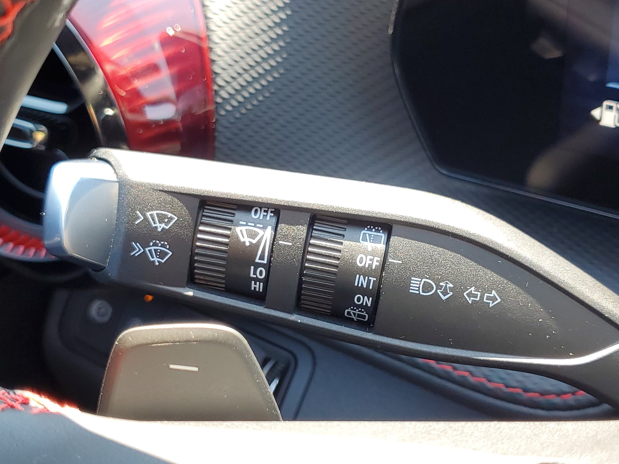2027 Chevrolet Equinox RS - Photo 10