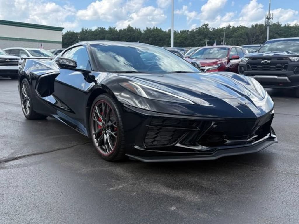 Used 2025 Chevrolet Corvette Stingray 2LT Coupe