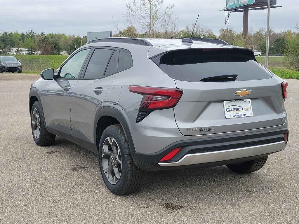 New 2026 Chevrolet Trax LT SUV