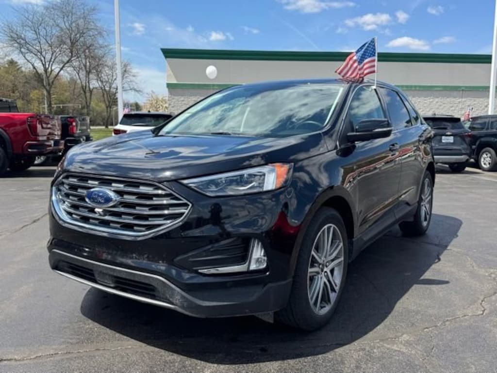 Used 2024 Ford Edge Titanium SUV