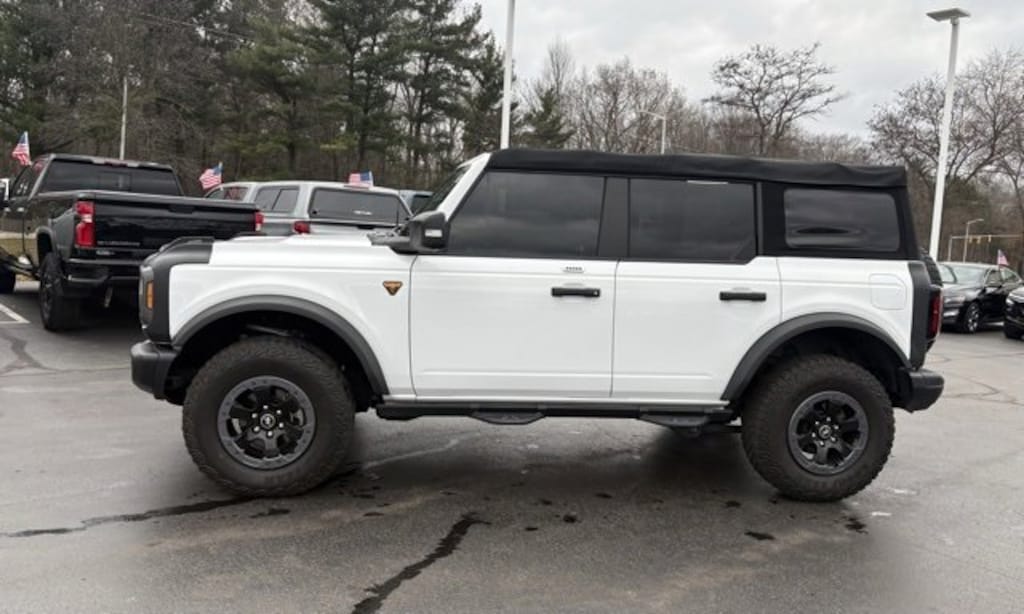 Used 2022 Ford Bronco Base SUV