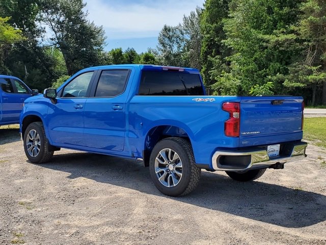 2026 Chevrolet Silverado 1500 LT photo 3