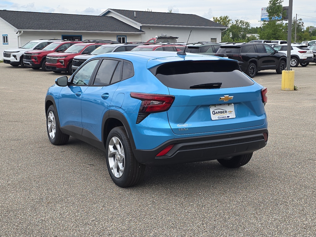 New 2026 Chevrolet Trax LS SUV