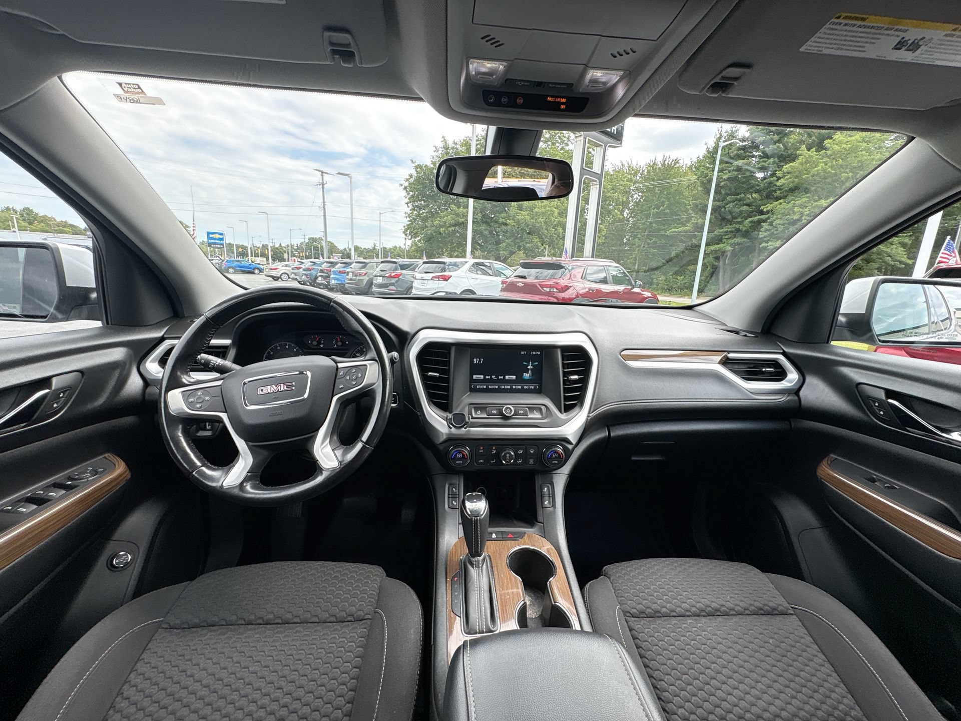 2018 GMC Acadia SLE-2 - Photo 18