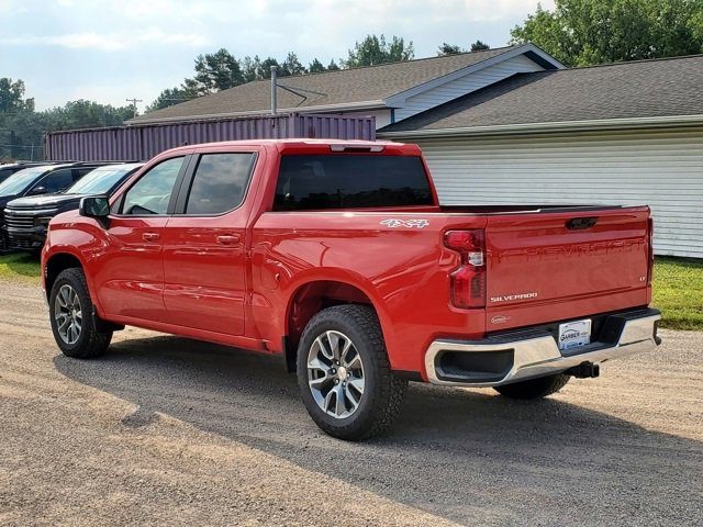 2026 Chevrolet Silverado 1500 LT photo 3