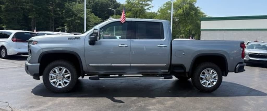 Used 2024 Chevrolet Silverado 2500 HD High Country Truck Crew Cab