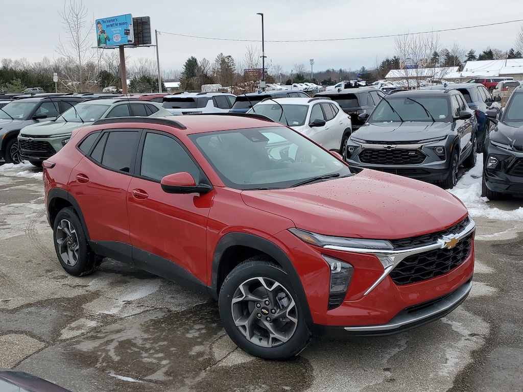 New 2026 Chevrolet Trax LT SUV