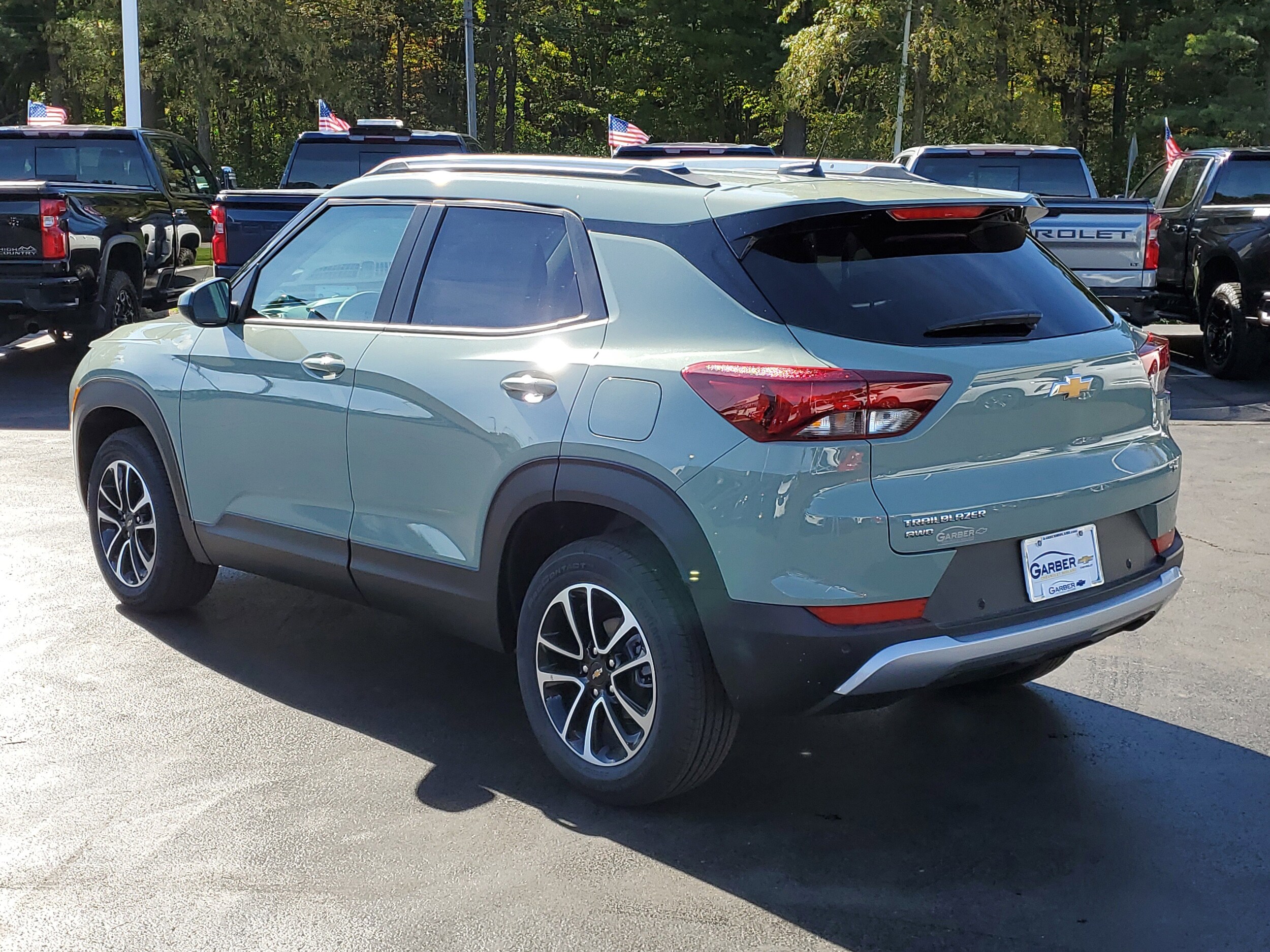 2026 Chevrolet Trailblazer LT photo 3