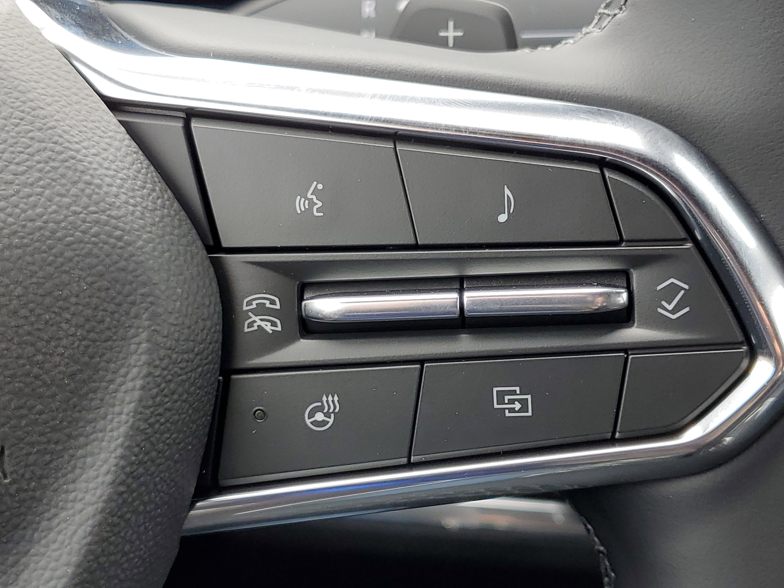 2026 Chevrolet Equinox LT - Photo 12
