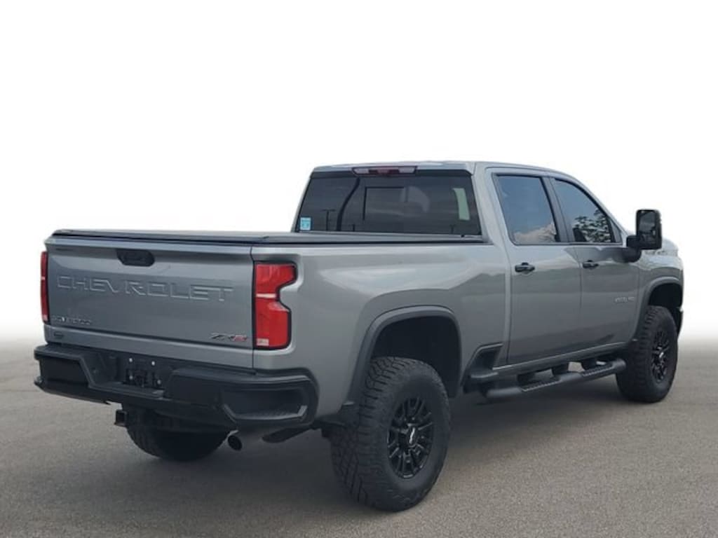 Used 2025 Chevrolet Silverado 2500 HD ZR2 Truck Crew Cab