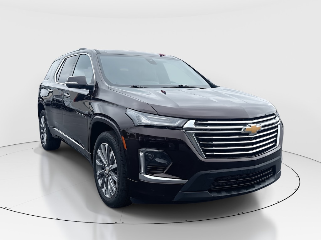 Used 2023 Chevrolet Traverse Premier SUV