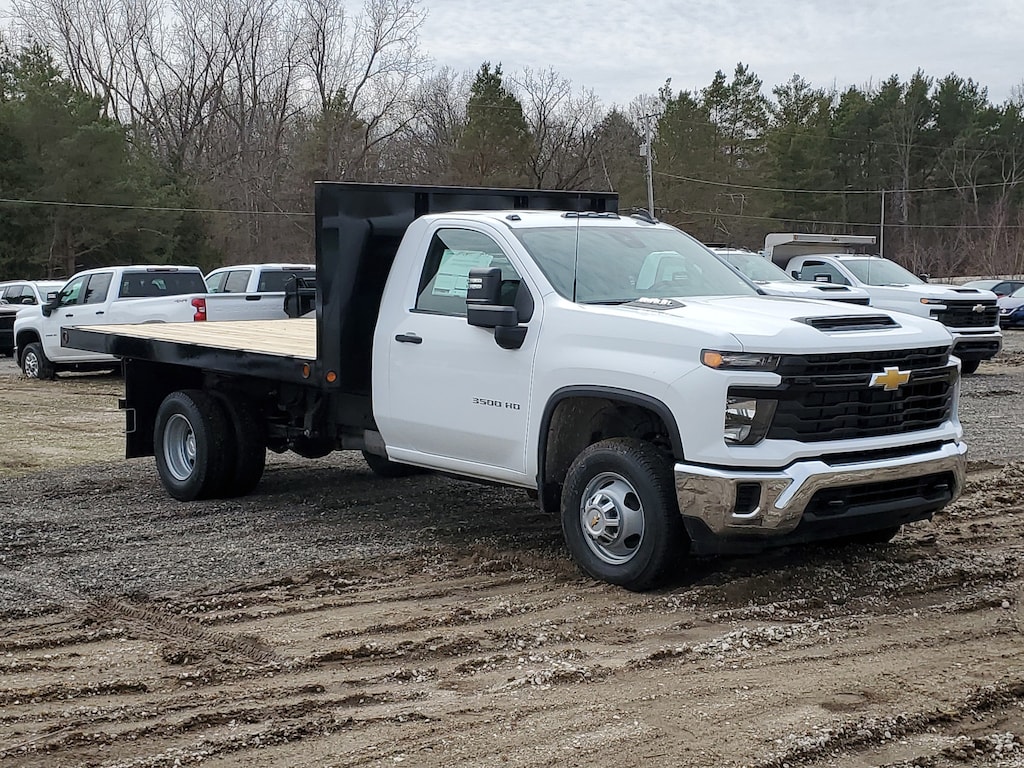New 2026 Chevrolet Silverado 3500 HD Chassis Cab Work Truck Truck