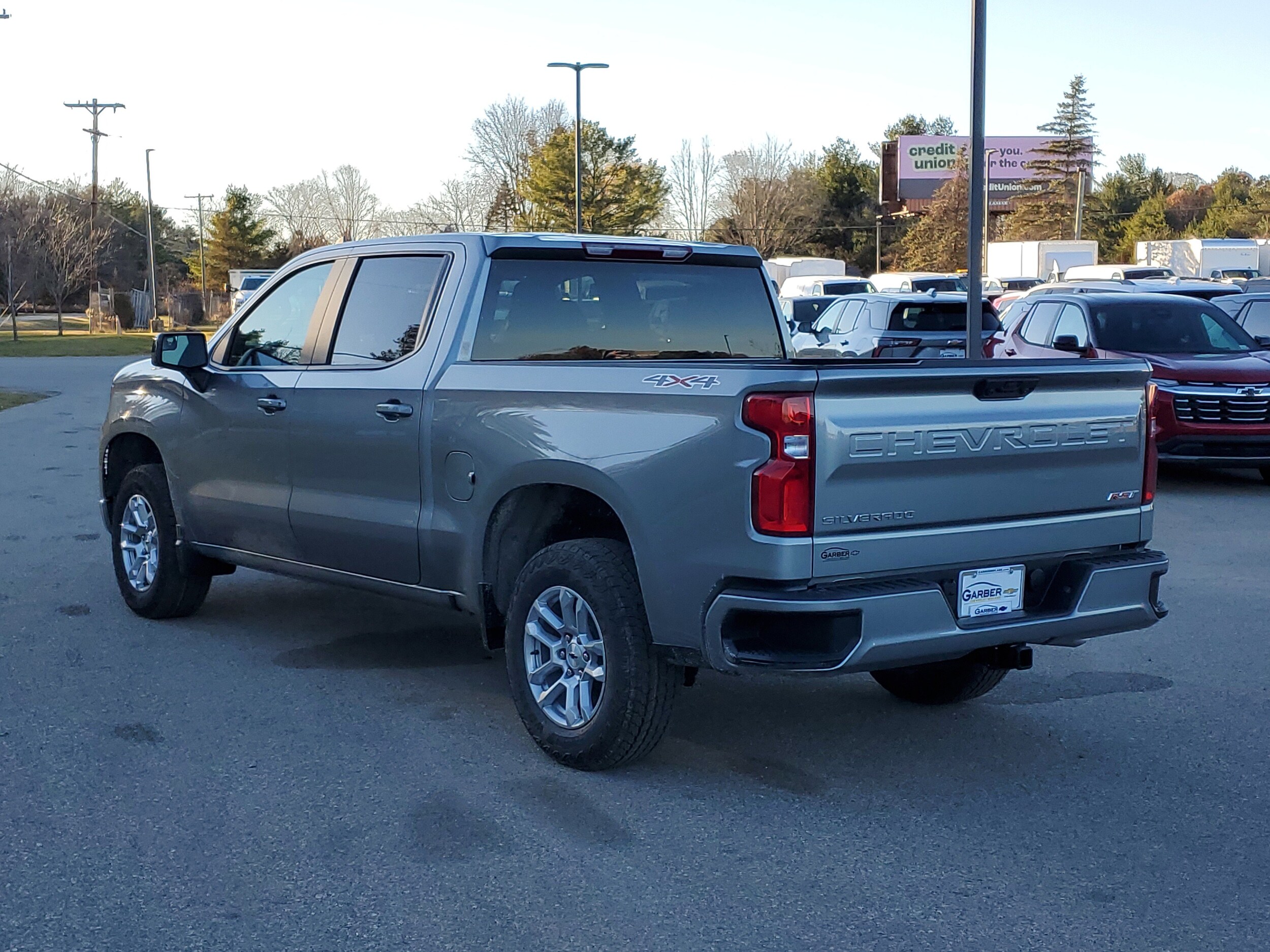 2026 Chevrolet Silverado 1500 RST photo 3