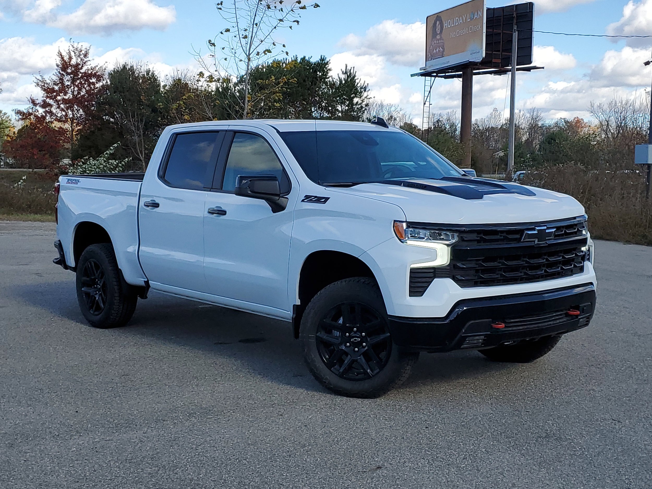 2026 Chevrolet Silverado LT's photo
