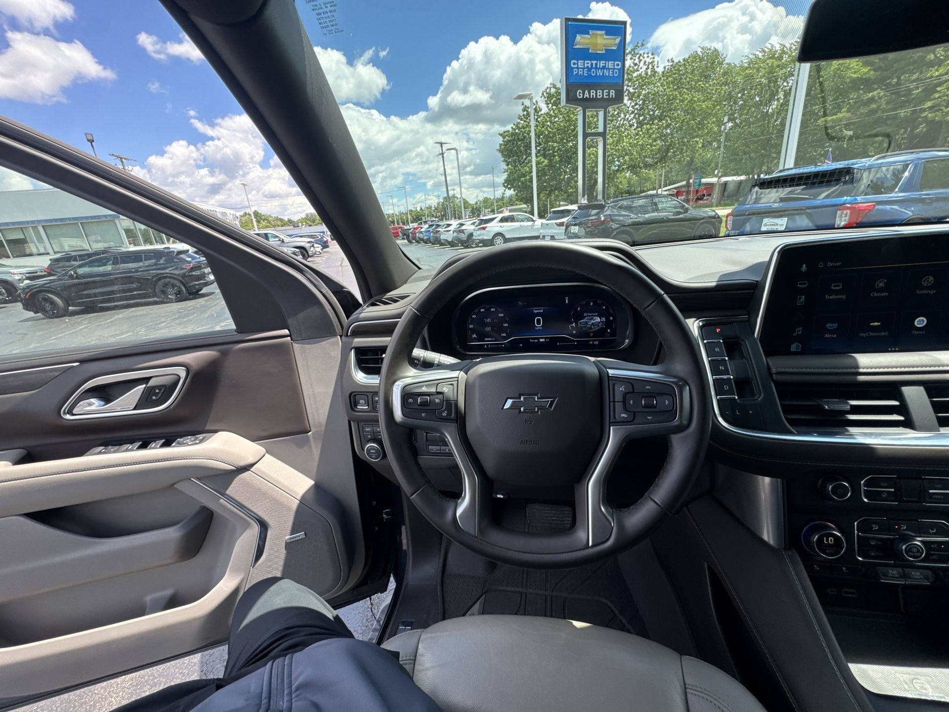 2024 Chevrolet Tahoe Z71 - Photo 11