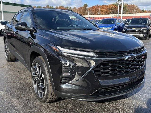 2024 Chevrolet Trax RS's photo