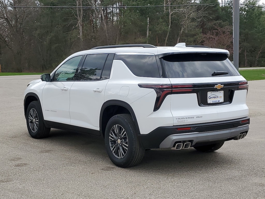 New 2026 Chevrolet Traverse LT SUV
