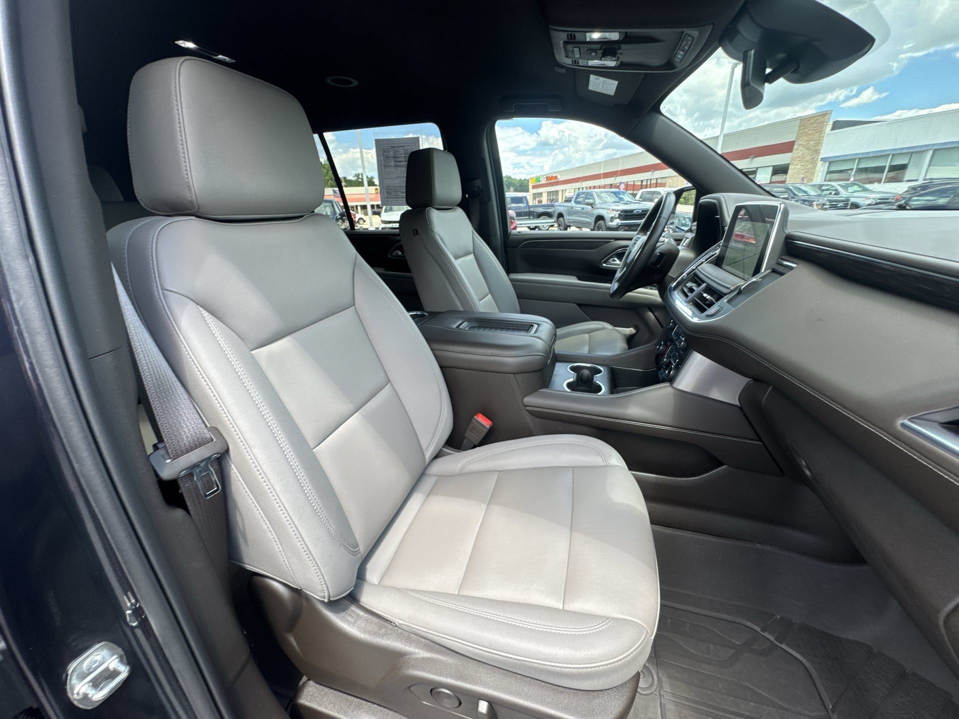 2024 Chevrolet Tahoe Z71 - Photo 25