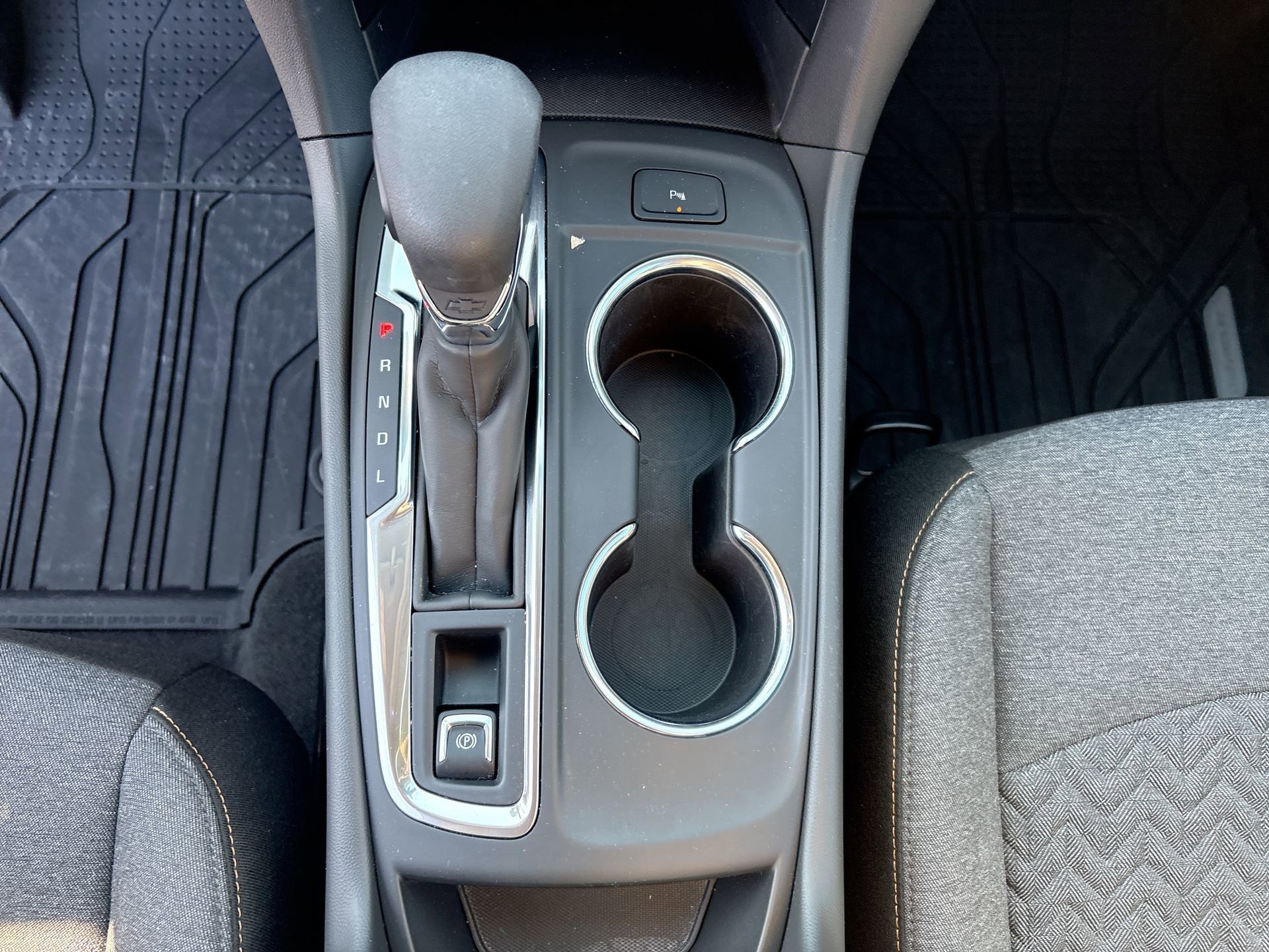 2024 Chevrolet Equinox LT - Photo 20