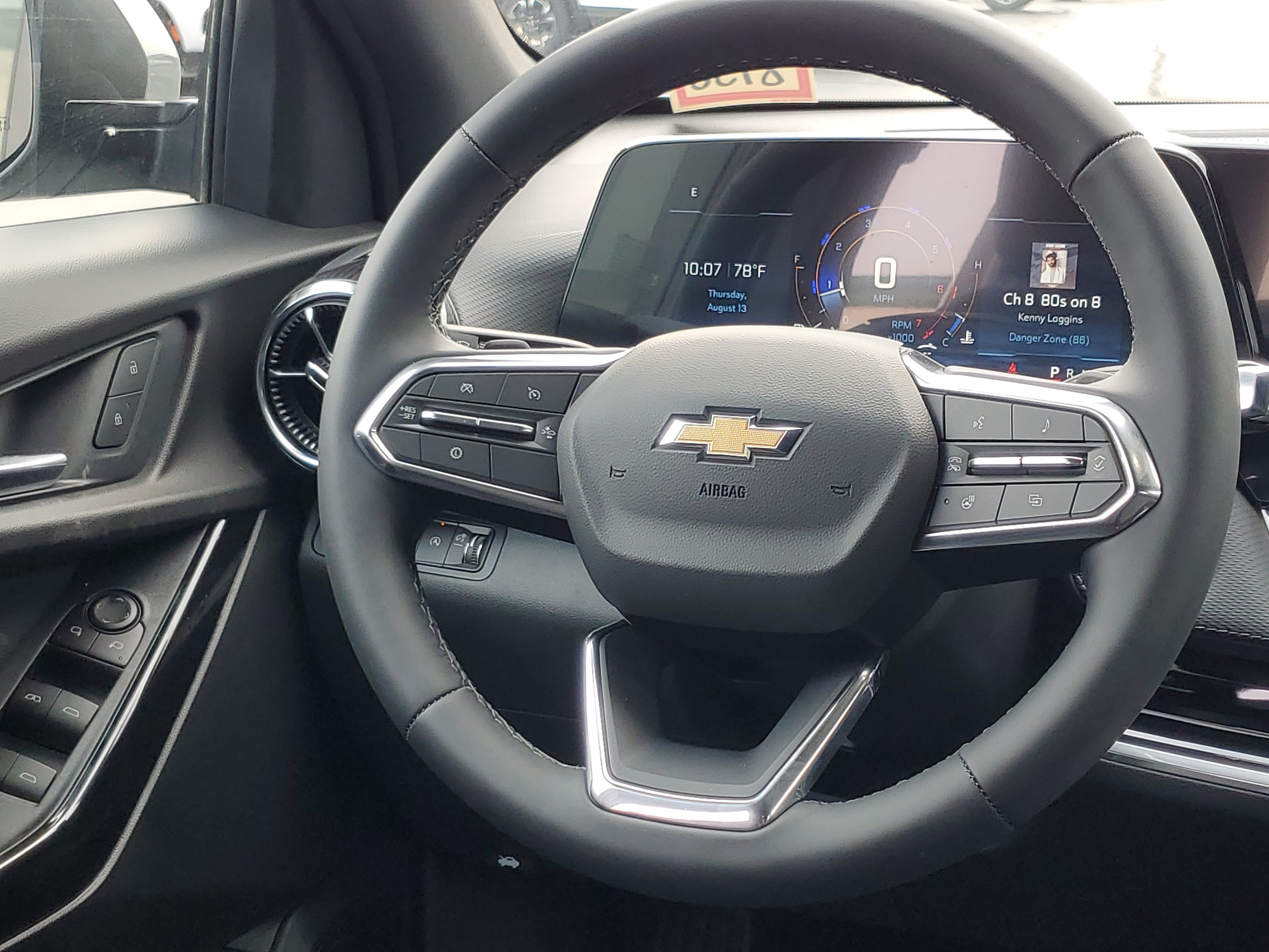 2026 Chevrolet Equinox LT - Photo 25