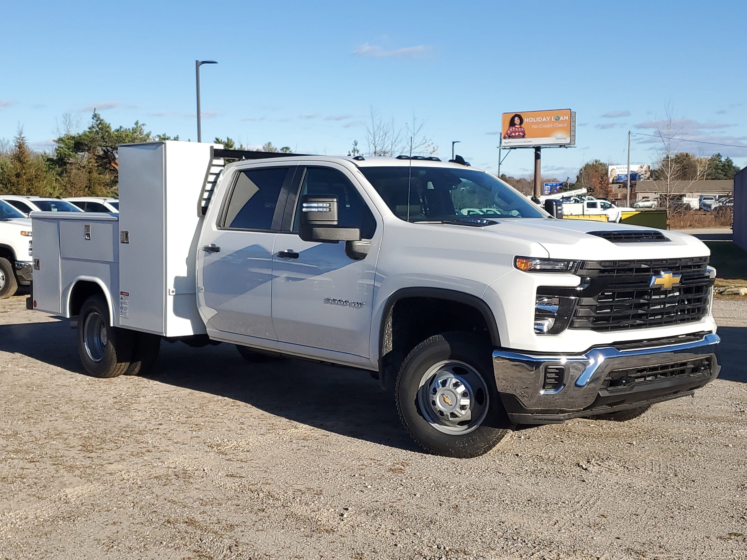 2025 Chevrolet Silverado HD WT's photo
