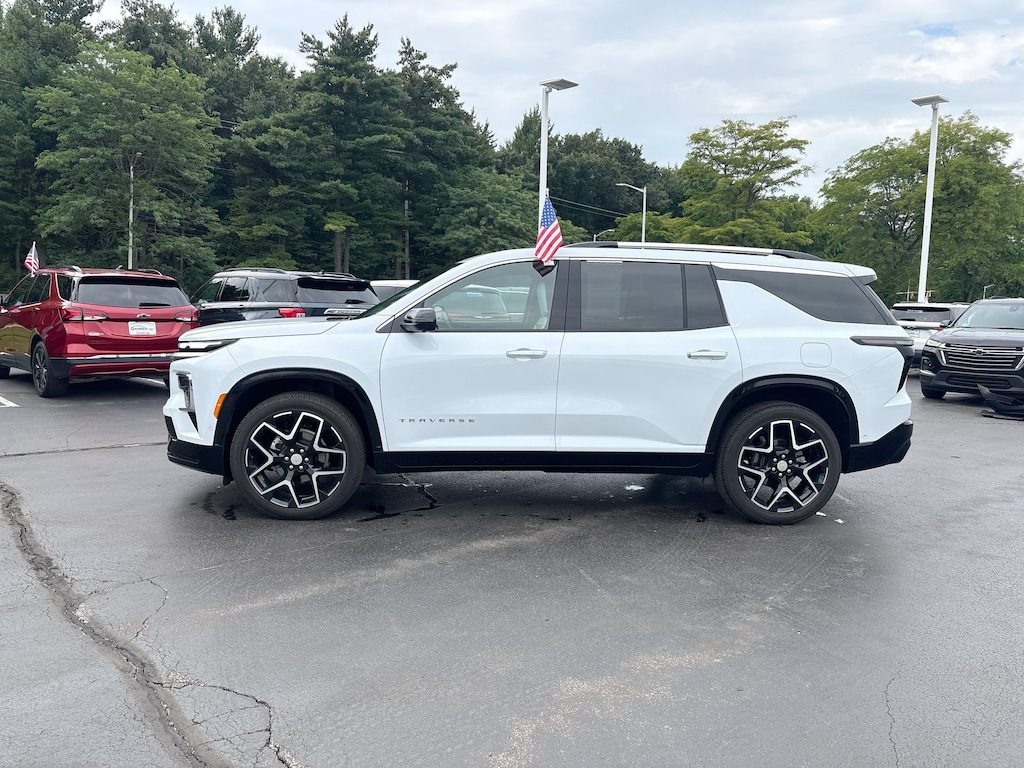 Used 2026 Chevrolet Traverse High Country SUV