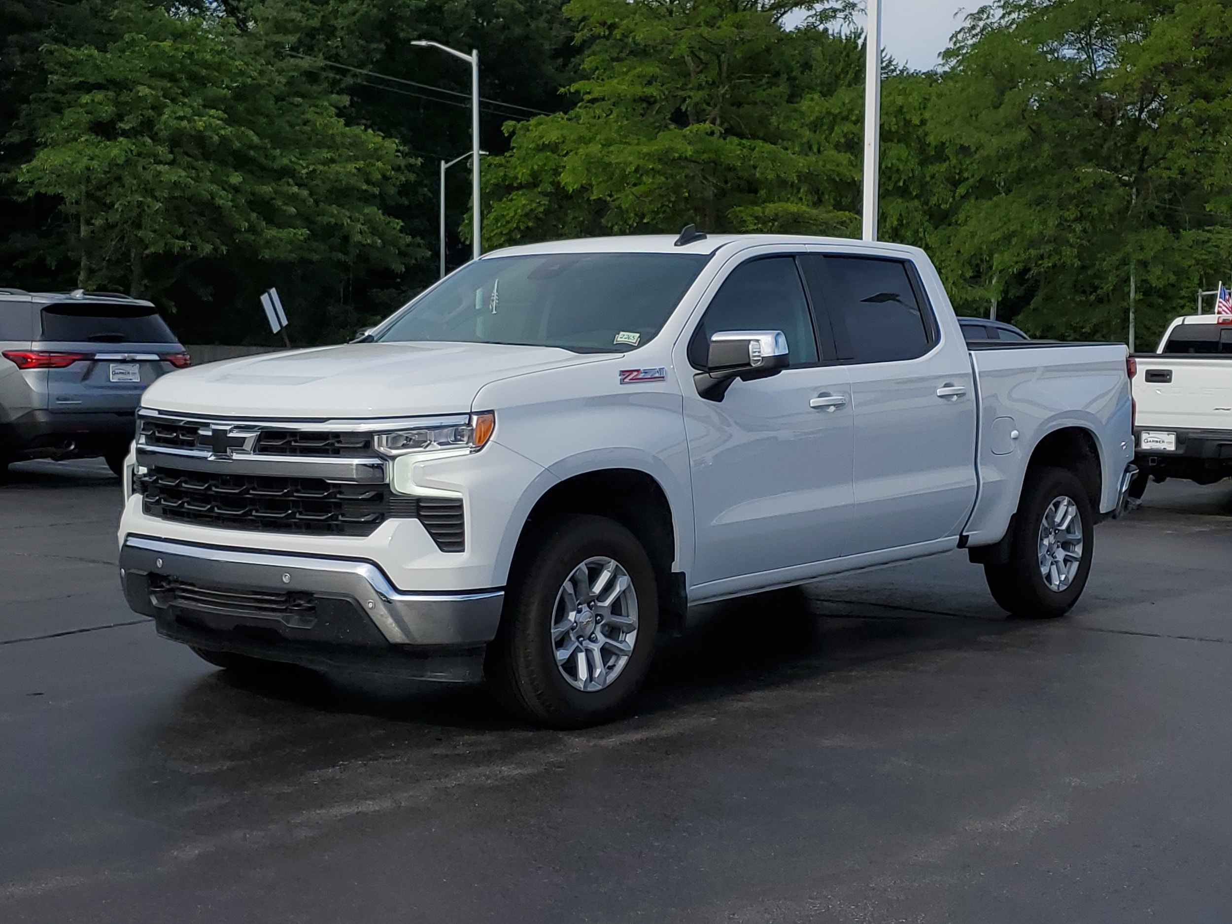 2026 Chevrolet Silverado 1500 Crew Cab 4WD Pickup for sale #TZ362265 - photo 2